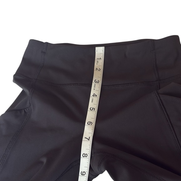 Lululemon ruffle at ankle leggings , black , size 2, length 35” - Picture 7 of 9